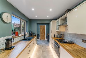 Photo 14- click for photo gallery